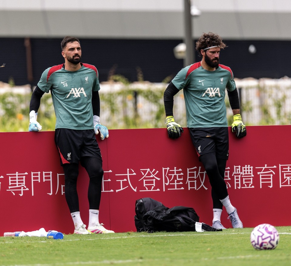 九游娱乐app信誉好-重磅！上海海港集结日止住颓势今晚利物浦内部沟通——英超节点到来，新疆广汇状态回暖备战欧联